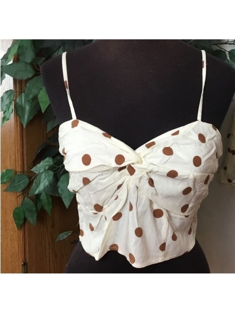 SO twisted front cropped top Woman’s Juniors size XXL ivory ginger - Picture 6 of 13